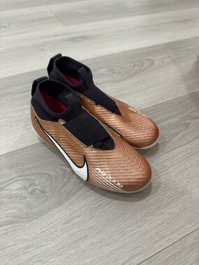 Nike Zoom Mercurial (soccer cleats) – new